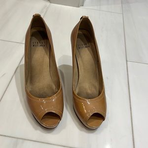 Stuart Weitzman open toe patent beige pumps